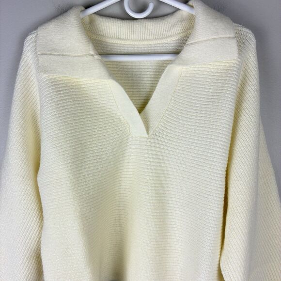Women’s Cream Sweater Sz S Cozy Oversized Cropped Ribbed Knit V Neck Preppy NWT - Picture 3 of 10